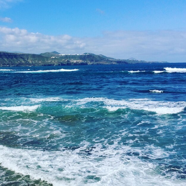 La vista panoramica del mare