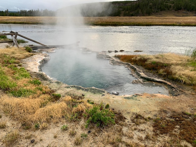 La vista panoramica della cascata