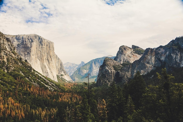 Photo scenic view of yosemite national park