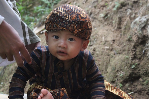 schattig exsprsi kleine jongen portret