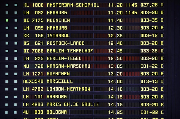 Scherm voor vertrek van de luchthaven