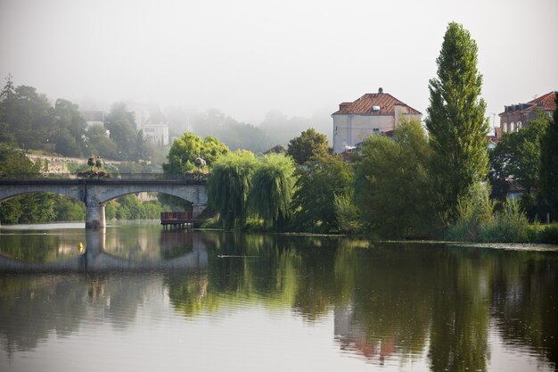 Schilderachtig uitzicht op de stad Perigord in Frankrijk