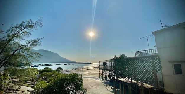 Foto schilderachtig uitzicht op de zee tegen de lucht