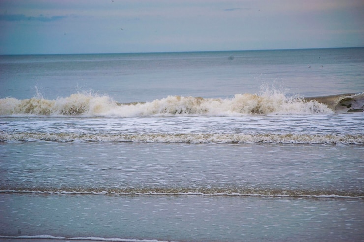 Foto schilderachtig uitzicht op de zee tegen de lucht