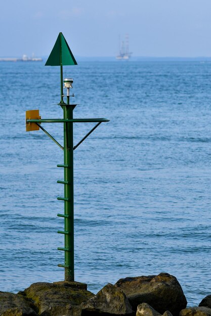 Foto schilderachtig uitzicht op de zee tegen de lucht