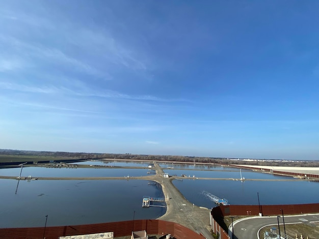 Foto schilderachtig uitzicht op de zee tegen de lucht