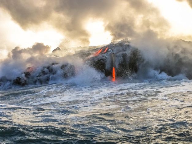 Foto schilderachtig uitzicht op de zee tegen de lucht