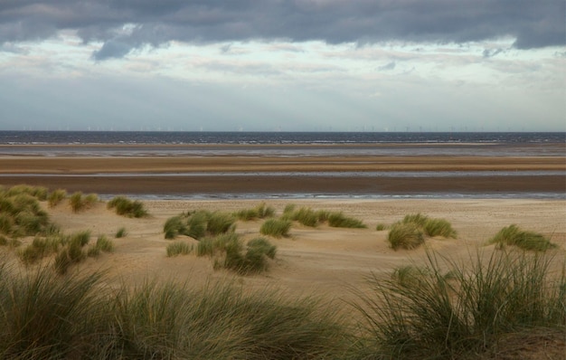 Foto schilderachtig uitzicht op de zee tegen de lucht