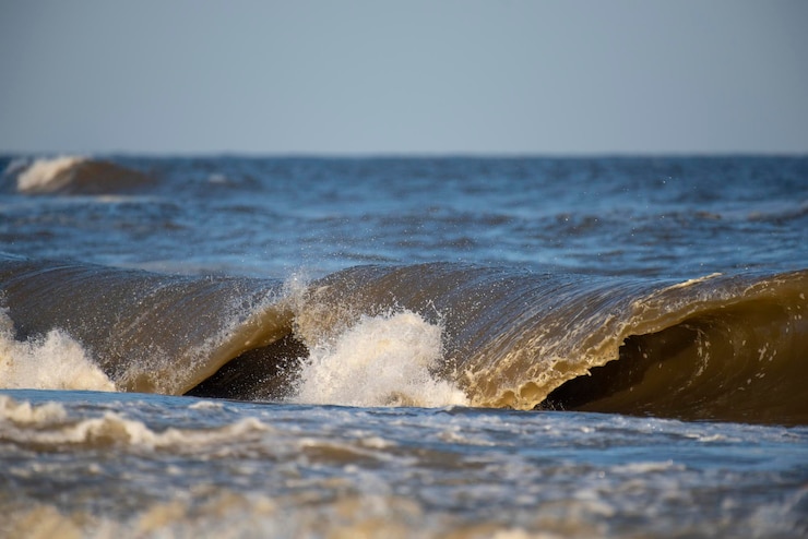 Foto schilderachtig uitzicht op de zee tegen een heldere lucht
