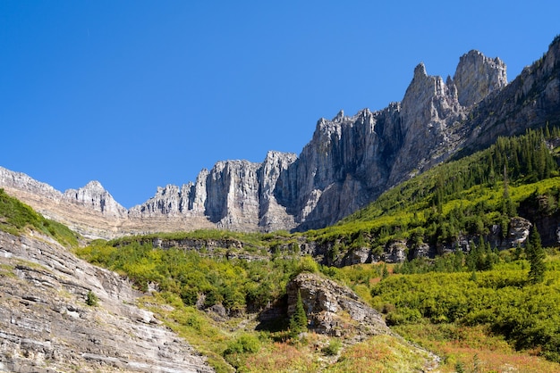 Schilderachtig uitzicht op Glacier National Park