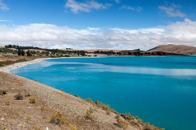 Schilderachtig uitzicht op het kleurrijke Lake Tekapo