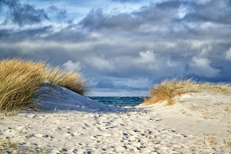 Foto schilderachtig uitzicht op het strand tegen de lucht