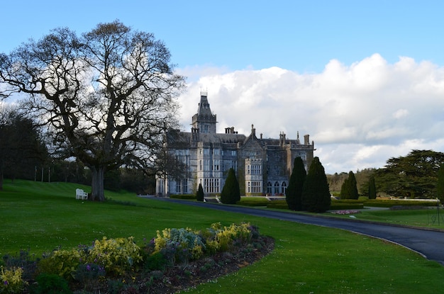 Schitterend adare manor in limerick county in ierland