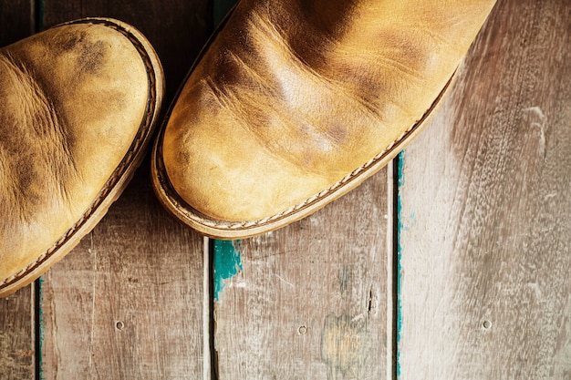 Foto schoenen op een houten