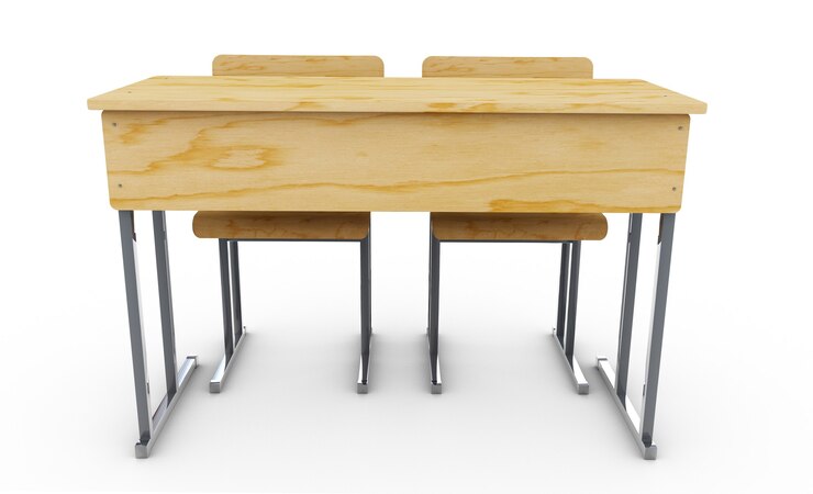 Foto schoolbank en stoelen voorzijde geïsoleerd op een witte achtergrond. 3d-rendering.