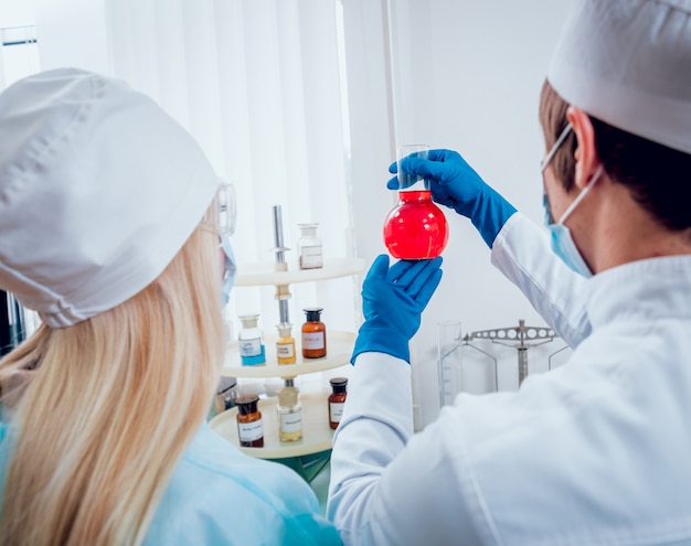 Science technician at work in the laboratory.