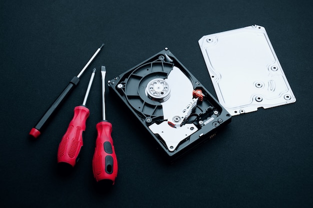 Screwdrivers, Uncovered hard disk drive repair concepts