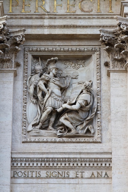 Sculptuur in de Fontana di Trevi Rome Italië