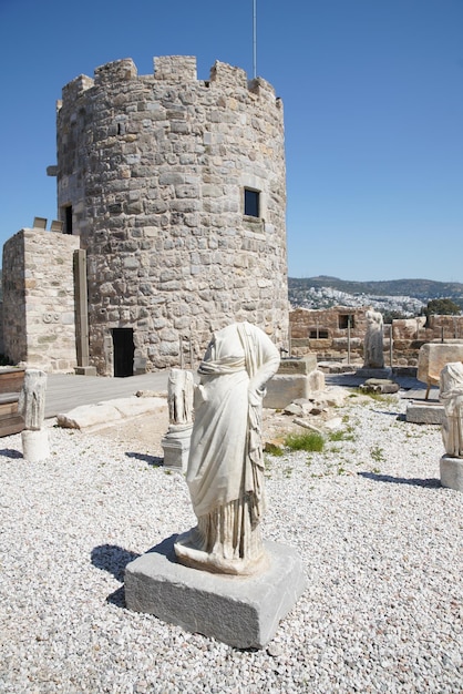 Sculptuur in het kasteel van Bodrum, Turkije