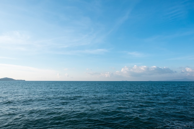 海と青空