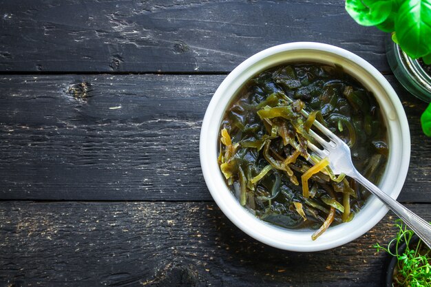 sea kale seaweed salad