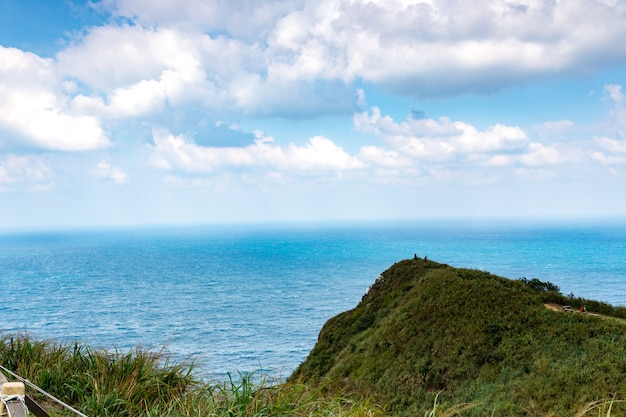 Photo sea and mountain in taiwan