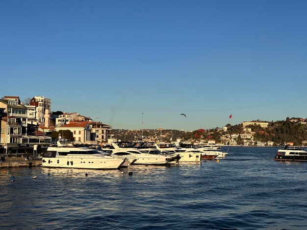 Foto molo marittimo a istanbul