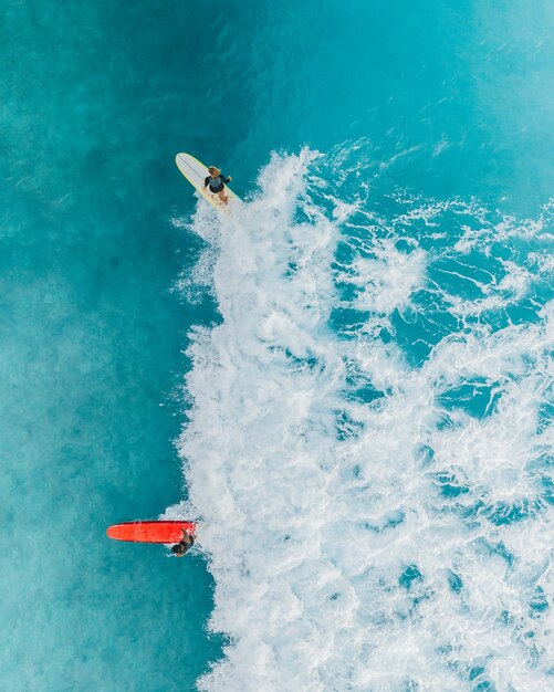 海とサーフィン