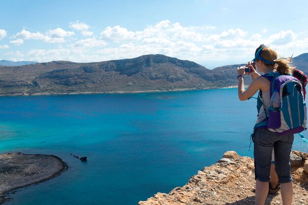 Foto vista sul mare dalla cima della fortezza di gramvousa