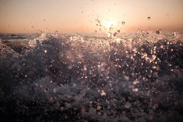 Sea waves sky landscape sunset sea horizon view sunset sea\
waves crashing and waves splashing