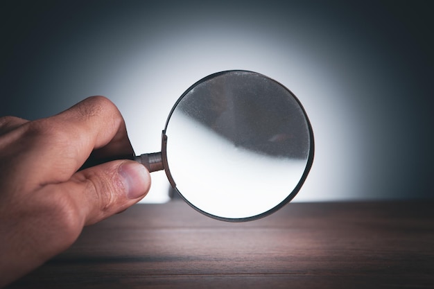 Search and detect magnifying glass