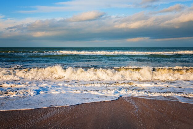 Photo seashore, stormy sea