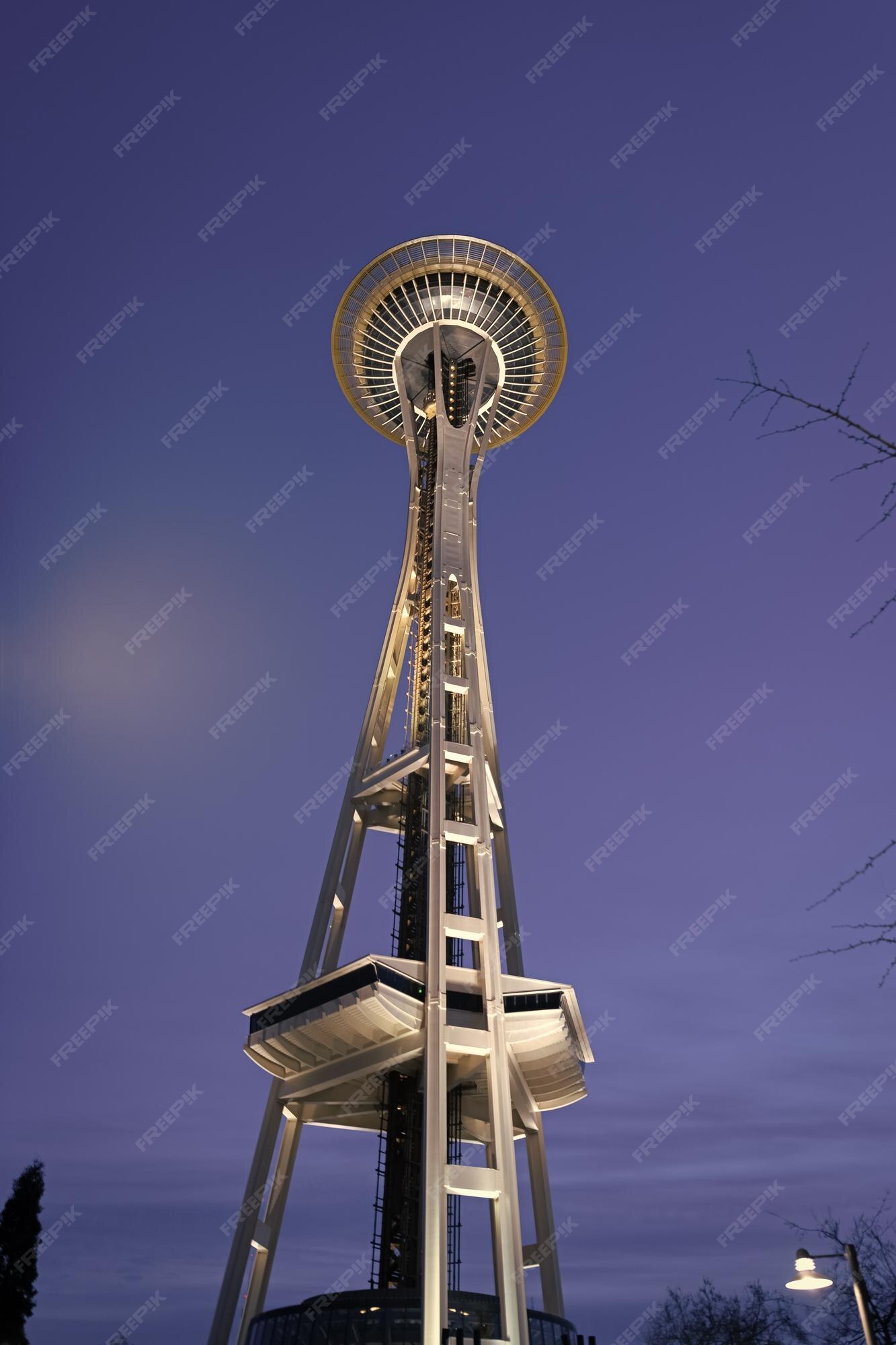 Premium Photo Seattle needle tower seattle skyline panorama space needle is an observation