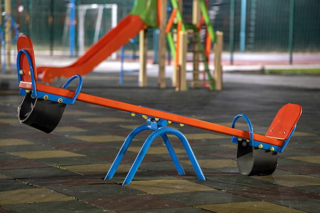 Качели Seesaw