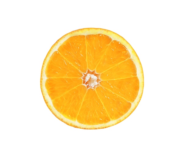 Segment van rijpe mandarijn op wit