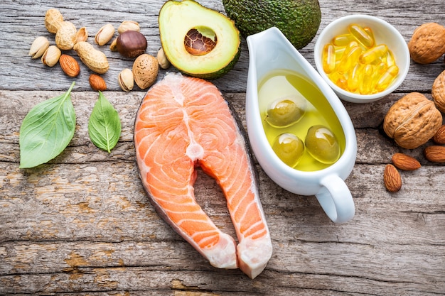 Selection food sources of omega 3 and unsaturated fats. 