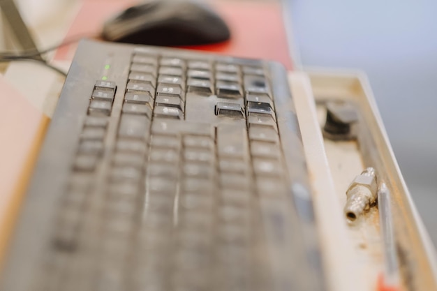 Photo selective focus shot of a black keyboard