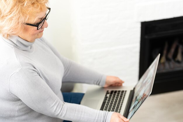 Senior woman working on her laptop, elderly woman.