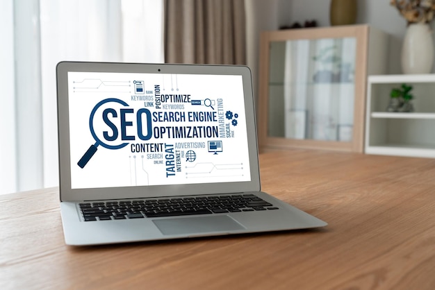 コンピューター画面に表示される最新の e コマースおよびオンライン小売ビジネス向けの SEO 検索エンジンの最適化