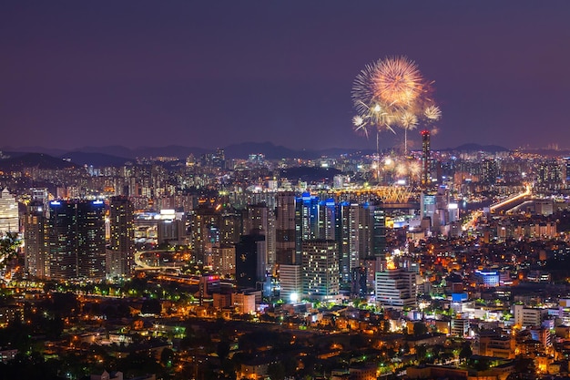 Seoul Vuurwerkfestival in nachtstad Zuid-Korea