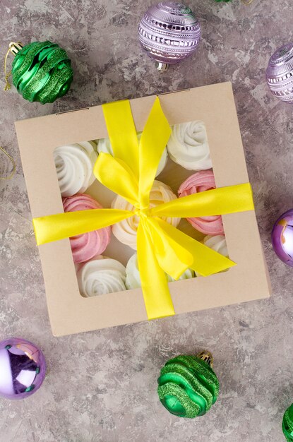 A set of assorted apple marshmallows in a gift box. 