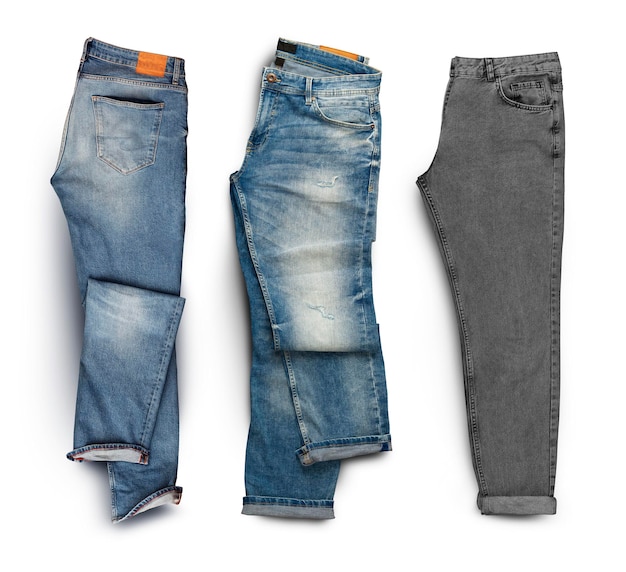 Set blauwe en grijze jeans geïsoleerd op een witte achtergrond