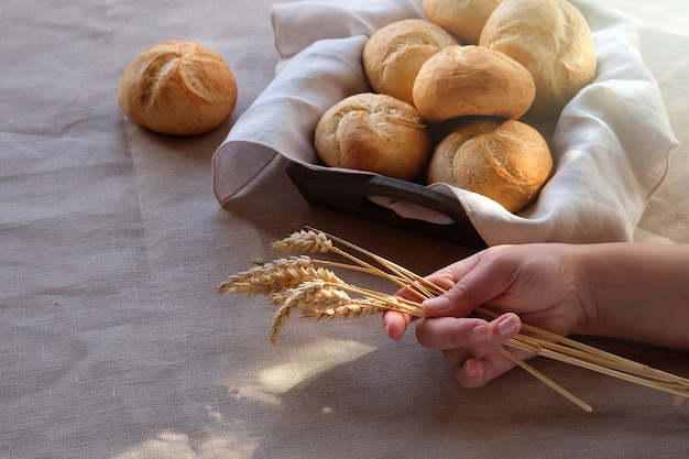 Набор хлеба в баске