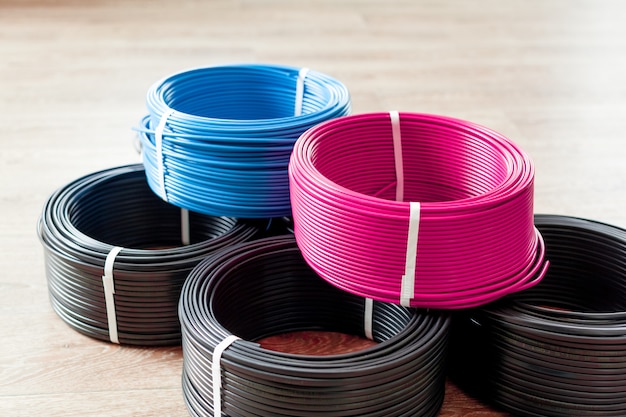 Set colored electric cable