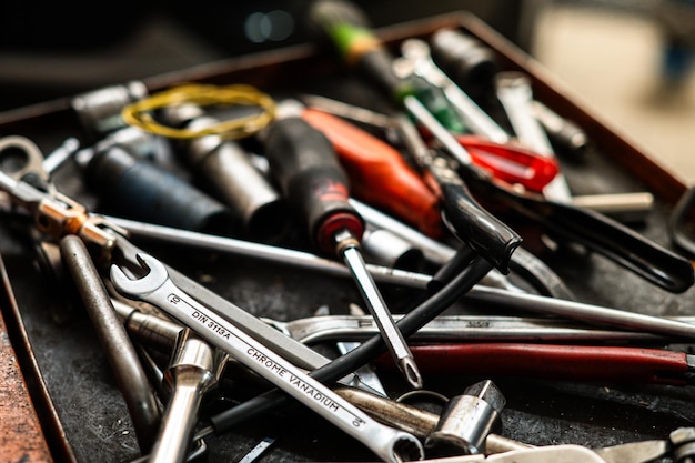 Set of mechanic tools on metal tray