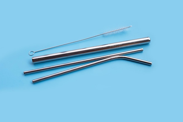 Set of stainless steel drinking straws