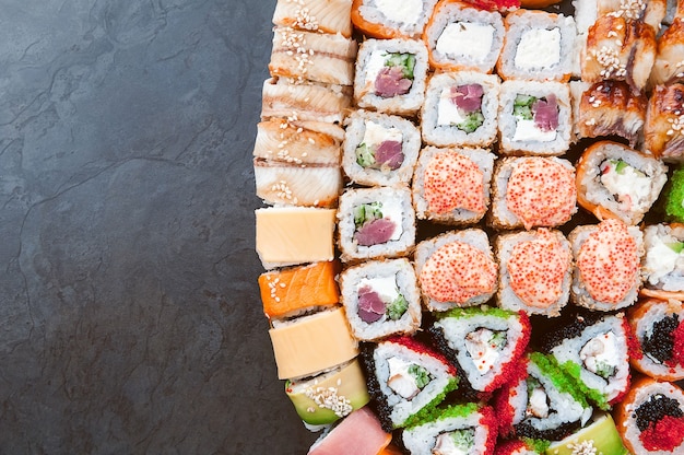 Set van sushi. Traditioneel Japans eten