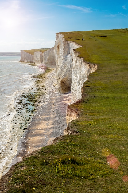 写真 seven sistersは、イギリス海峡沿いの一連の白亜の崖です。