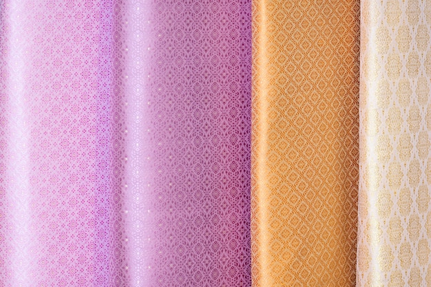 태국 실크 직물의 그늘 톤 색상 장식품 패턴