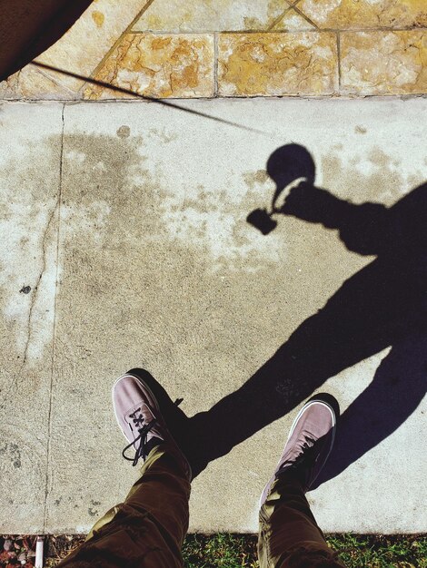 Photo shadow walking